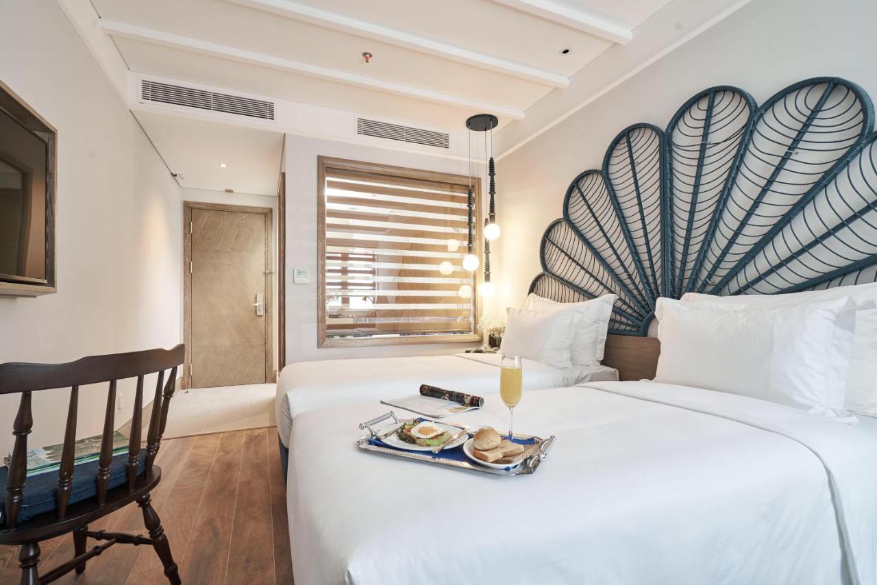 Executive Double or Twin Room with Bathtub & City View – Free 01 Cocktail per Room,978022144:JPEG